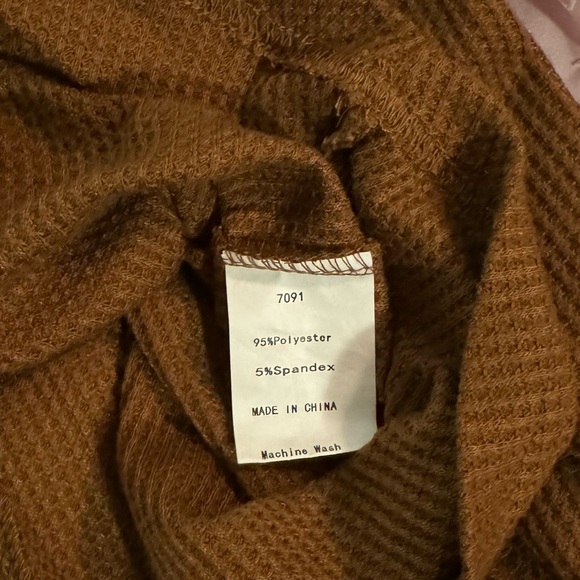 Women’s Long Sleeve V Neck Ribbed Button brown Knit Sweater SzM BTFBM - Picture 6 of 7